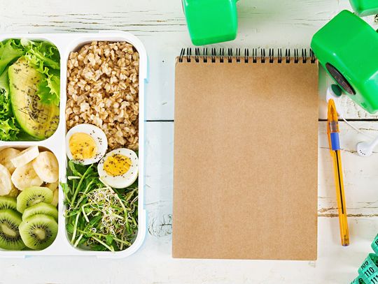 Glow effect z pudełka. Jak zbilansowana dieta wpływa na cerę, włosy i paznokcie?