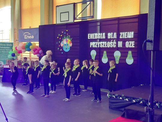 Happening ekologiczny z okazji Dnia Ziemi w PSP w Głowaczowie