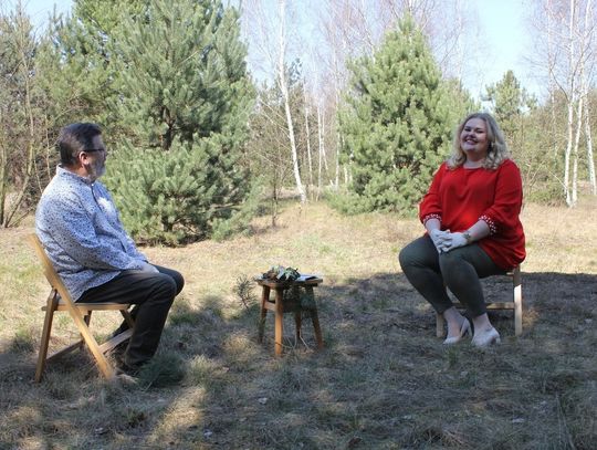 Mam lęk wysokości... więc nie wchodzę na wagę!  (wywiad z Kingą Zawodnik - tekst i film)